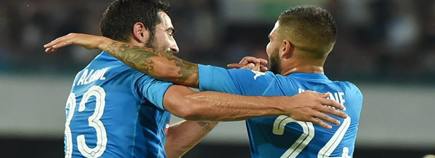 Nel segno di Albiol: il Napoli torna alla vittoria