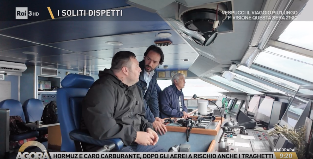 Hormuz e caro carburante, dopo gli aerei a rischio anche i traghetti